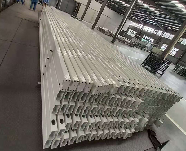 護欄、隔單板、聲屏（píng）障、熱鍍鋅管（guǎn）材（cái） (1)